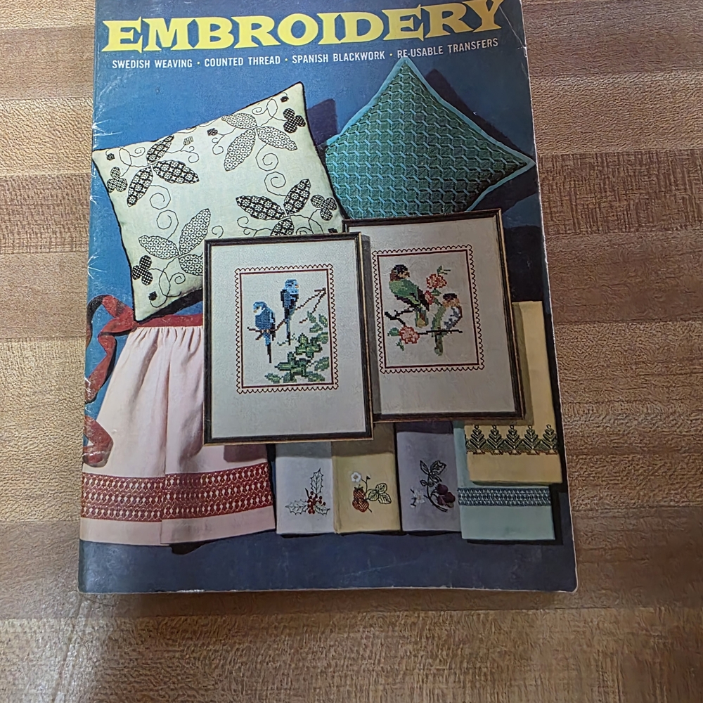 Embroidery Book Set - Multicolor - Picture 2 of 8